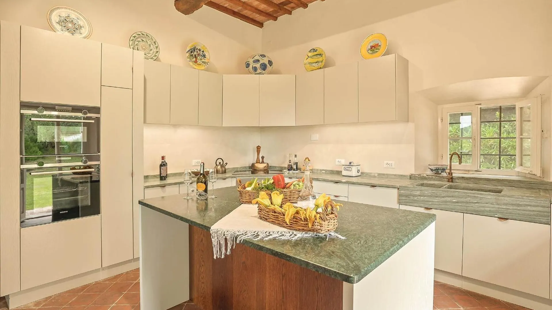 Centolivi 12 By Salogi Villas Montecastello