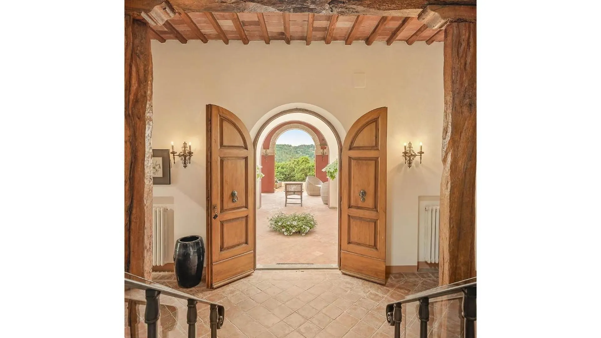 Centolivi 12 By Salogi Villas Montecastello